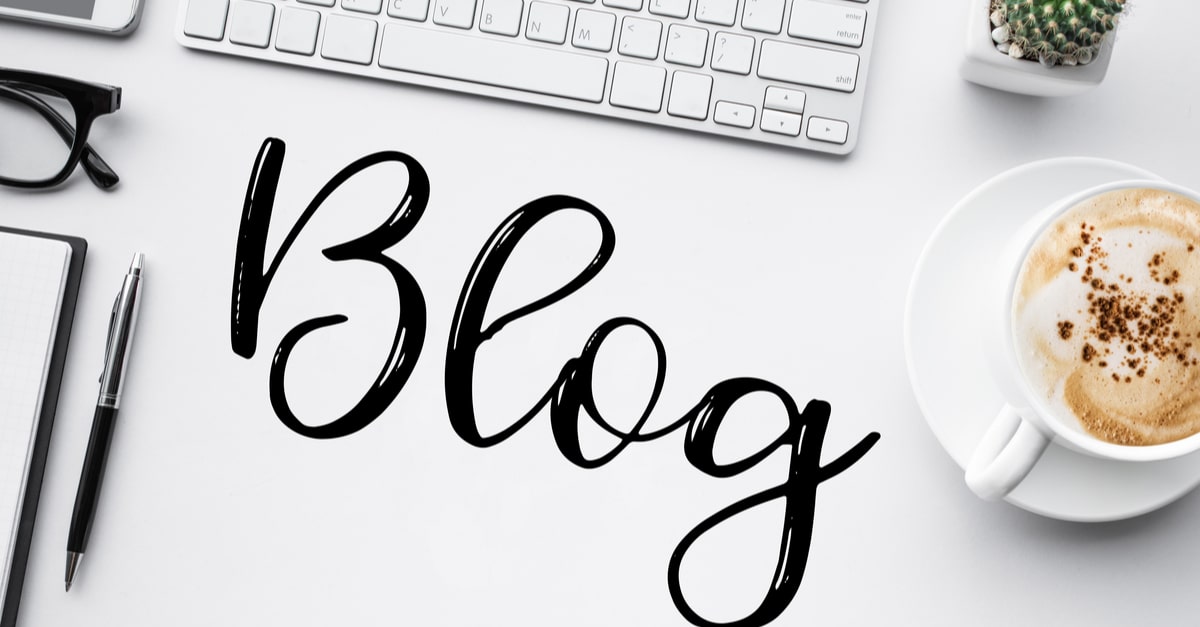 Das stilisierte Wort "Blog", daneben eine Tastatur und eine Kaffeetasse mit Kaffeespezialität